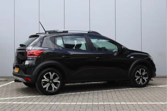 Dacia Sandero Stepway (2021) thumbnail 5
