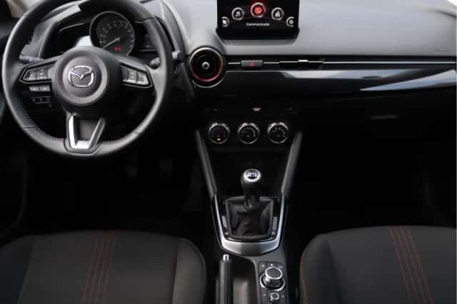 Mazda 2 (2023) thumbnail 3