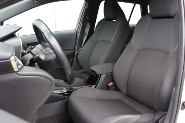 Toyota Corolla (2019) thumbnail 4