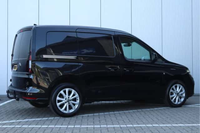 Volkswagen Caddy (2024) thumbnail 4