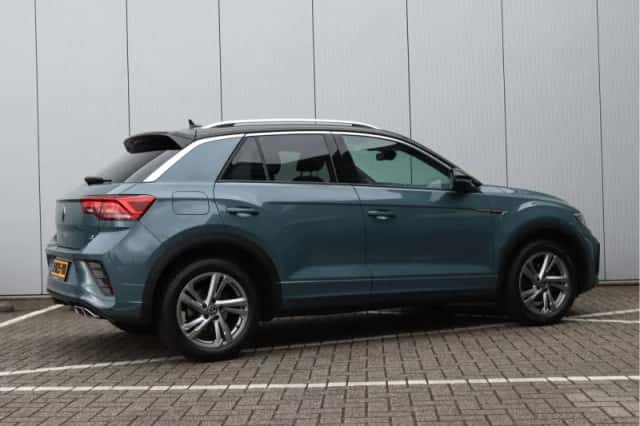 Volkswagen T-Roc (2022) thumbnail 5