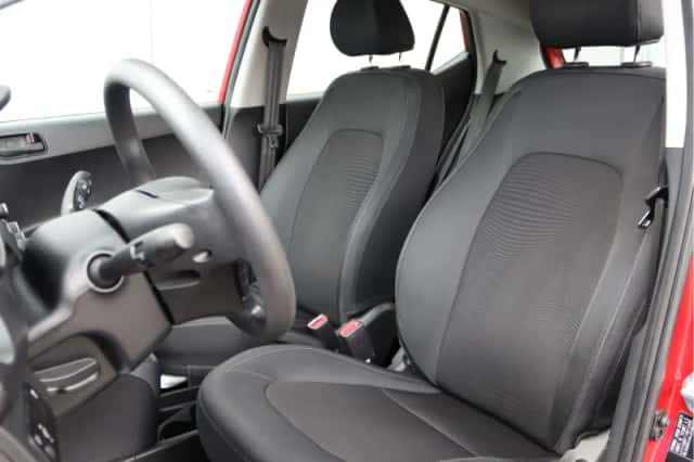 Hyundai i10 (2017) thumbnail 4