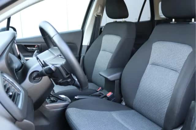 Suzuki S-Cross (2022) thumbnail 4