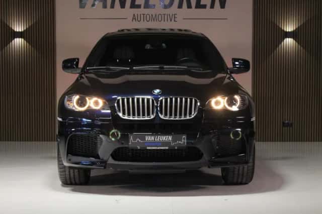 BMW X6 (2010) thumbnail 4