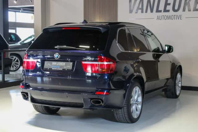 BMW X5 (2008) thumbnail 6