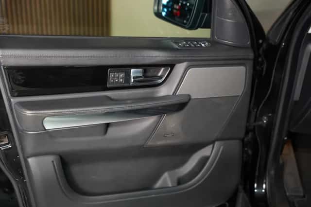 Land Rover Range Rover Sport (2011) thumbnail 6