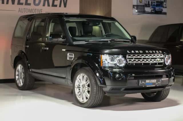 Land Rover Discovery (2010) thumbnail 4