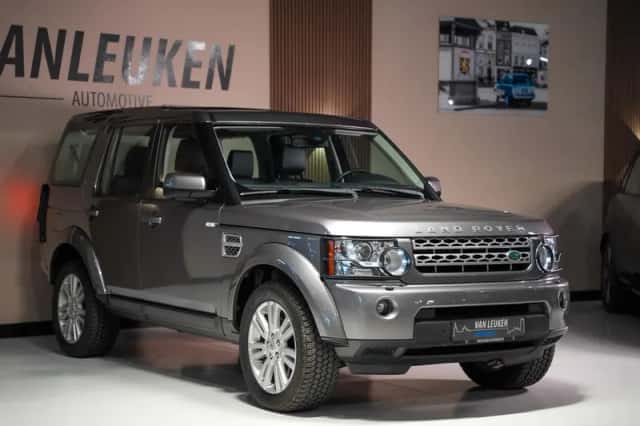 Land Rover Discovery (2011) thumbnail 4