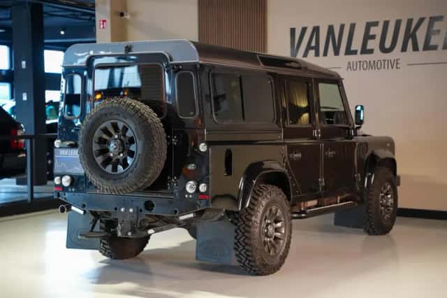 Land Rover Defender (2014) thumbnail 5