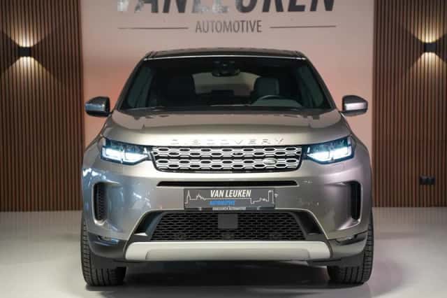 Land Rover Discovery Sport (2021) thumbnail 3