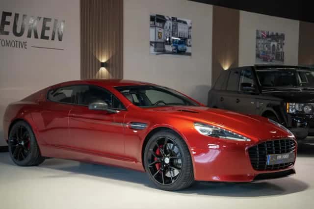 Aston Martin Rapide (2013) thumbnail 4