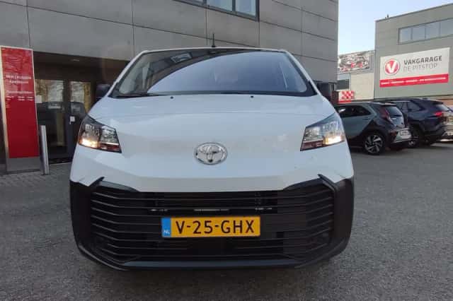 Toyota Proace (2024) thumbnail 32