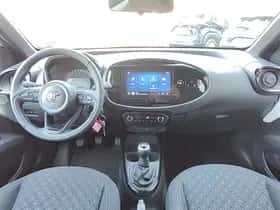 Toyota Aygo X (2025) thumbnail 13