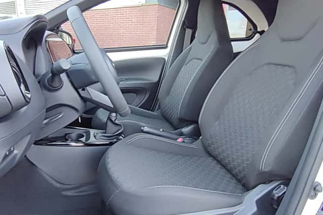 Toyota Aygo X (2025) thumbnail 15