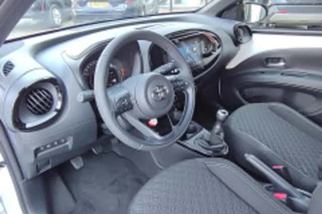Toyota Aygo X (2025) thumbnail 4