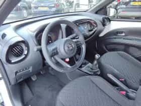 Toyota Aygo X (2025) thumbnail 4