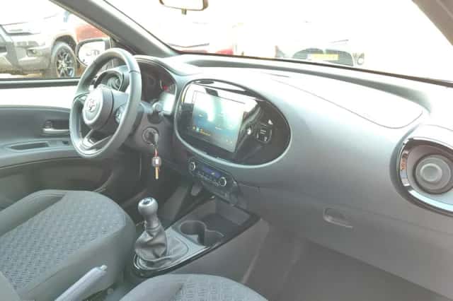 Toyota Aygo X (2025) thumbnail 8