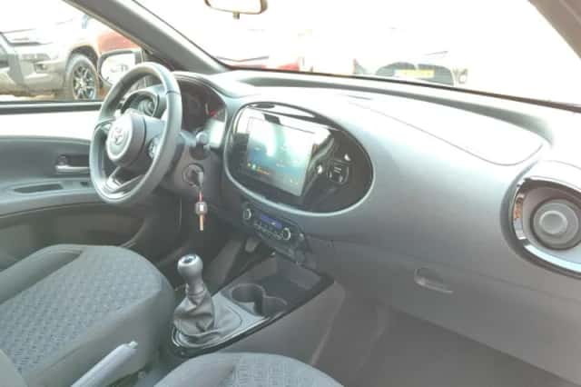 Toyota Aygo X (2025) thumbnail 73