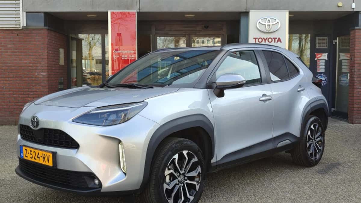 Toyota Yaris Cross (2024) — foto 1