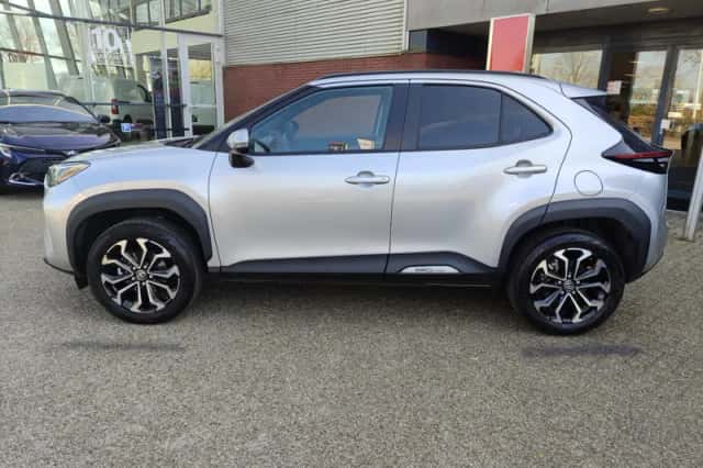Toyota Yaris Cross (2024) thumbnail 11