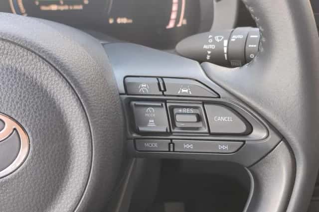 Toyota Yaris Cross (2024) thumbnail 21