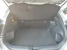Toyota Yaris Cross (2024) thumbnail 34