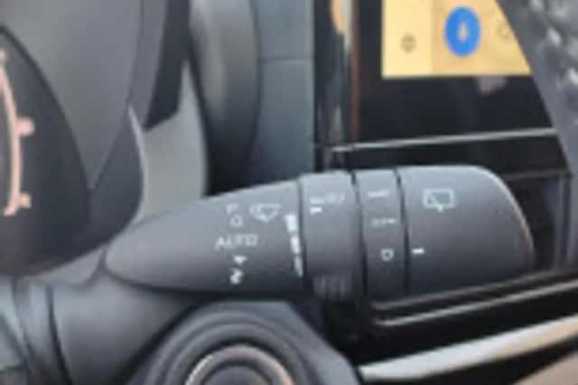 Toyota Yaris Cross (2024) thumbnail 52