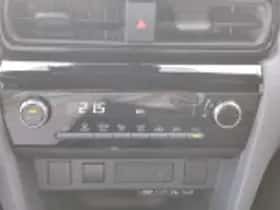 Toyota Yaris Cross (2024) thumbnail 57