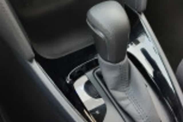 Toyota Yaris Cross (2024) thumbnail 58