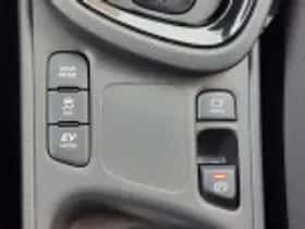 Toyota Yaris Cross (2024) thumbnail 59