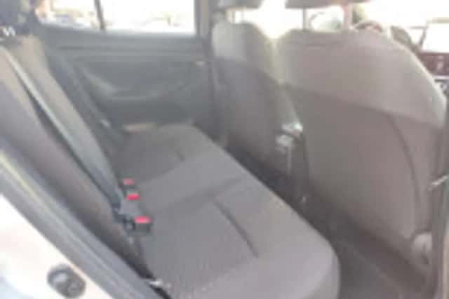 Toyota Yaris Cross (2024) thumbnail 60