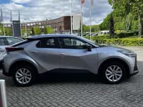 Toyota C hr (2024) thumbnail 12