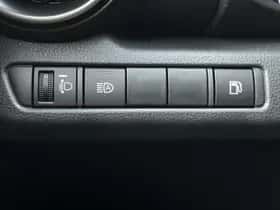 Toyota C hr (2024) thumbnail 18
