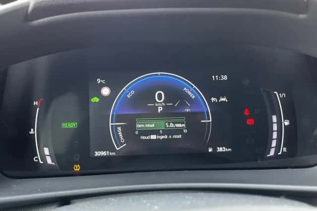 Toyota C hr (2024) thumbnail 21