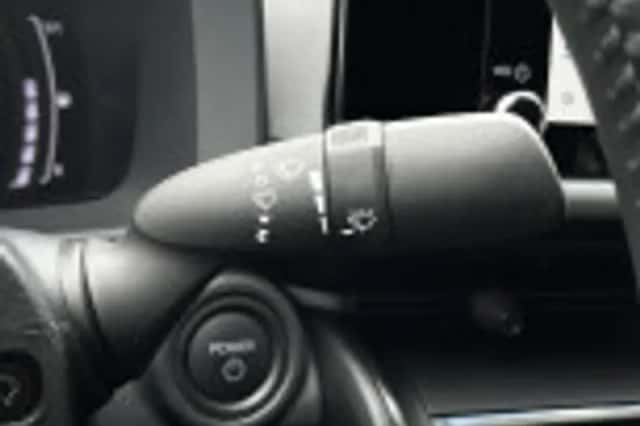Toyota C hr (2024) thumbnail 50