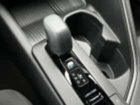 Toyota C hr (2024) thumbnail 54