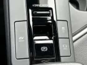 Toyota C hr (2024) thumbnail 55