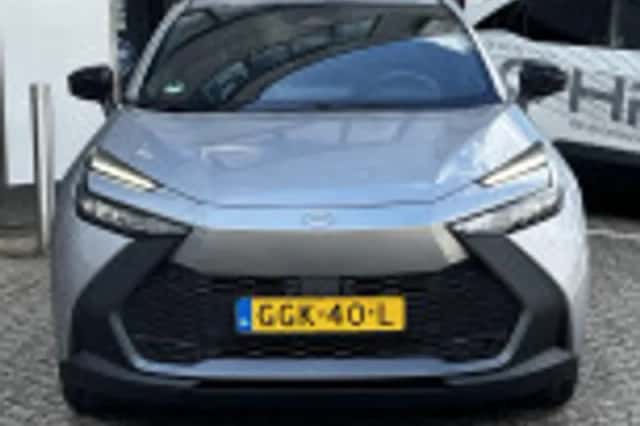Toyota C hr (2024) thumbnail 56