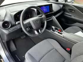 Toyota C hr (2024) thumbnail 8