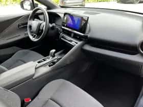 Toyota C hr (2024) thumbnail 10