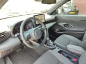 Toyota Yaris Cross (2024) thumbnail 40