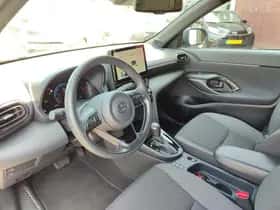 Toyota Yaris Cross (2024) thumbnail 75