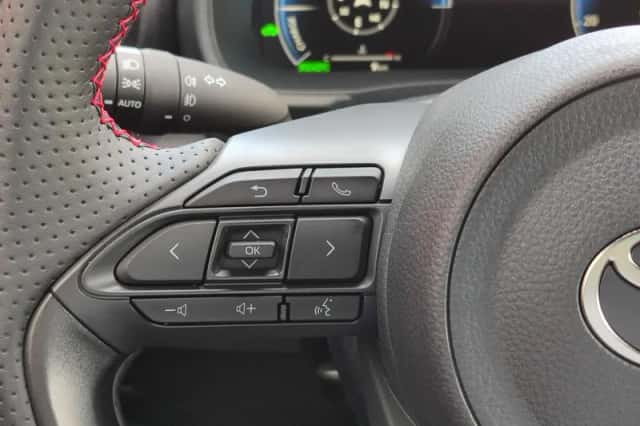 Toyota Yaris Cross (2025) thumbnail 20