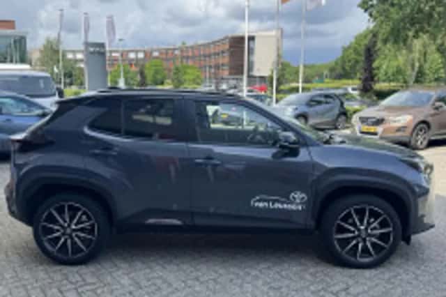 Toyota Yaris Cross (2025) thumbnail 6