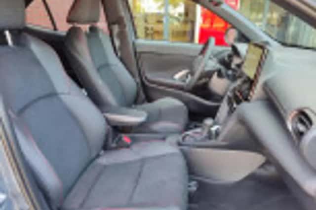 Toyota Yaris Cross (2025) thumbnail 51