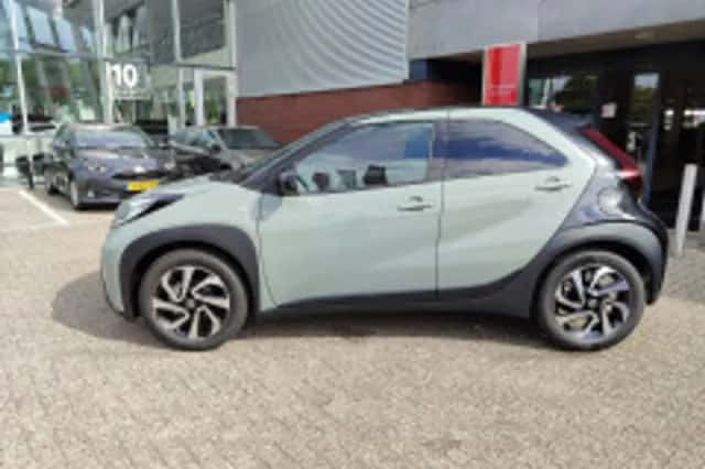 Toyota Aygo X (2025) thumbnail 3
