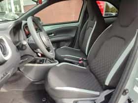 Toyota Aygo X (2025) thumbnail 28