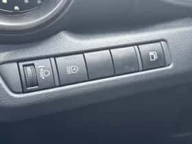 Toyota C hr (2024) thumbnail 17
