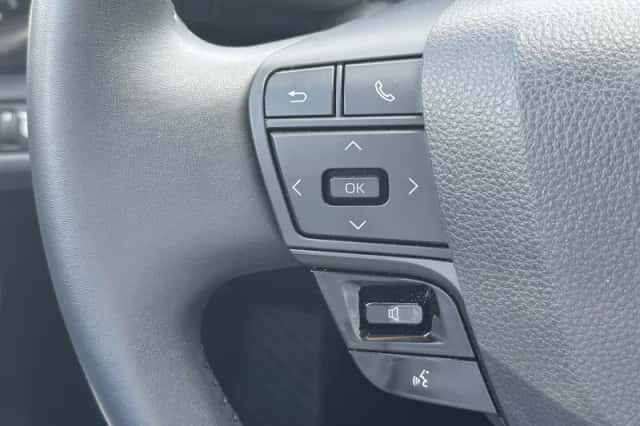 Toyota C hr (2024) thumbnail 19