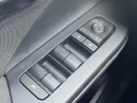 Toyota C hr (2024) thumbnail 37